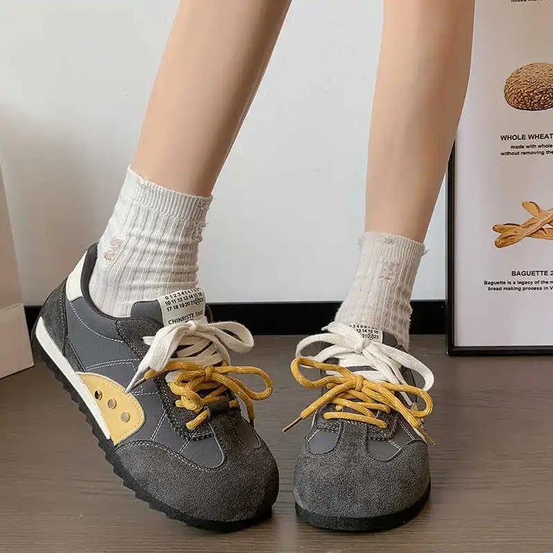 Women Breathable PU Leather Lace Up Flat Shoes Comfortable Non-Slip Casual Office Daily Flats for Ladies Spring Autumn