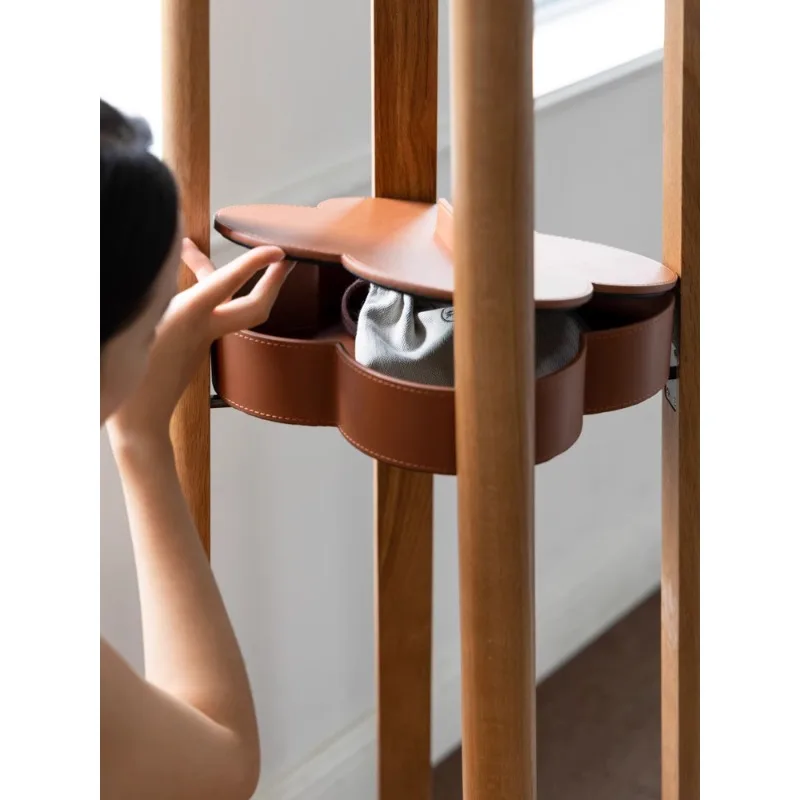 Perchero de roble rojo canadiense "Foursquare Wealth" Perchero