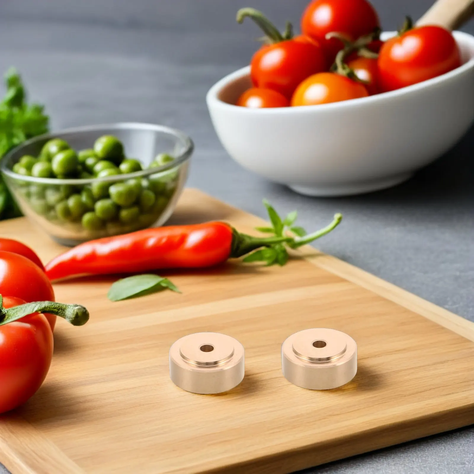 4Pcs Brass Cutting Board Feet Vintage Nonslip Metal Legs Screw-on Pads for Wood Bamboo Chopping Board Riser Countertop Support