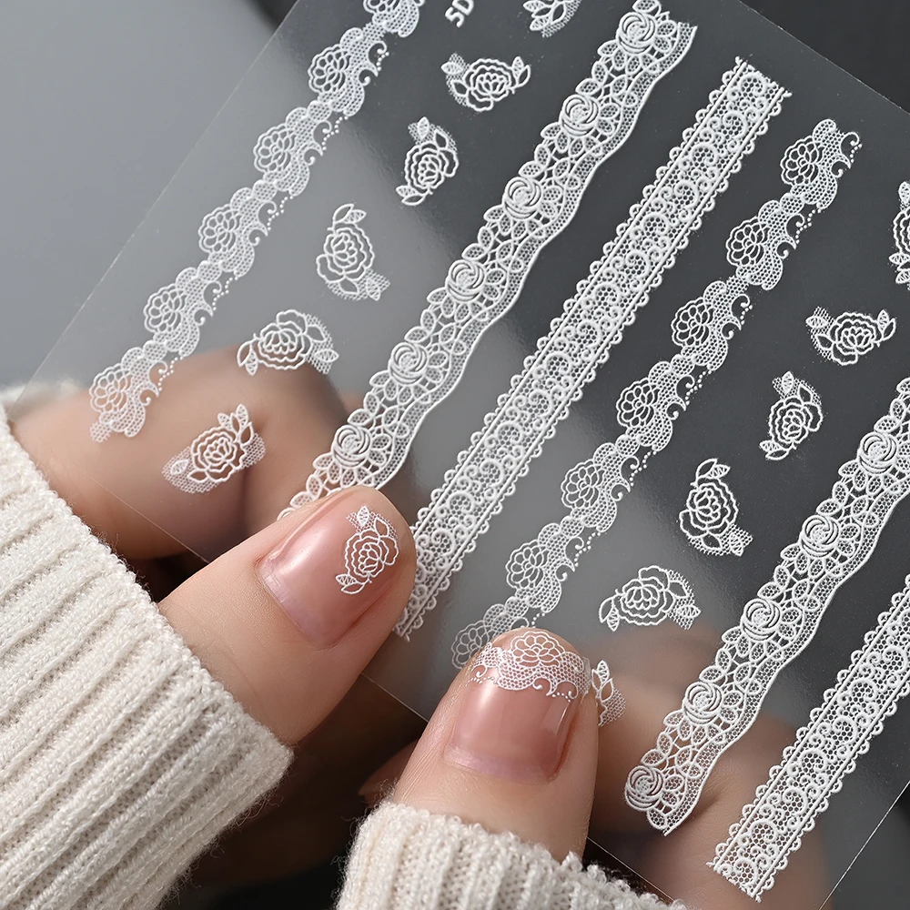 1개 화이트 레이스 5D 네일 아트 스티커 속이 빈 꽃잎 눈송이 나비 우아한 프렌치 스타일 데칼 네일 아트 장식