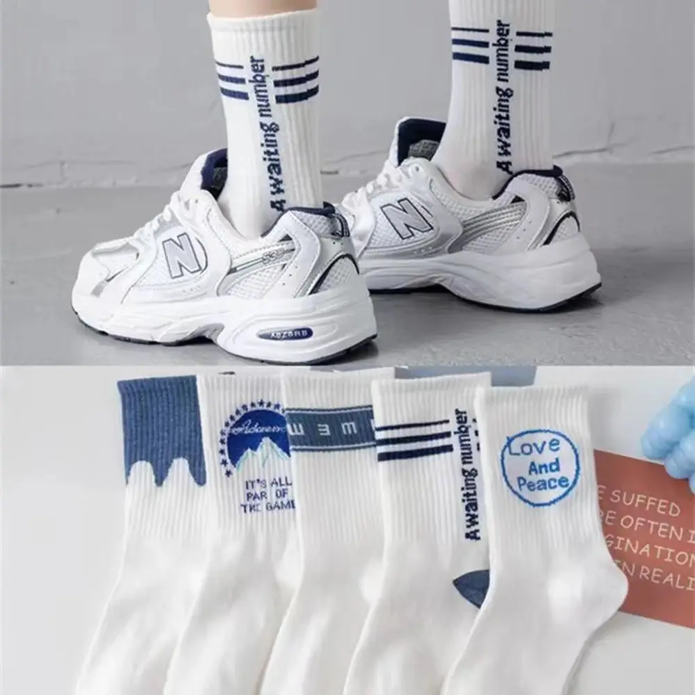 5 Pairs Women Socks Lovely Cartoon Printing Mid Length Socks Harajuku Autumn Winter Fashion Classical Cool Men Women Ankle Socks