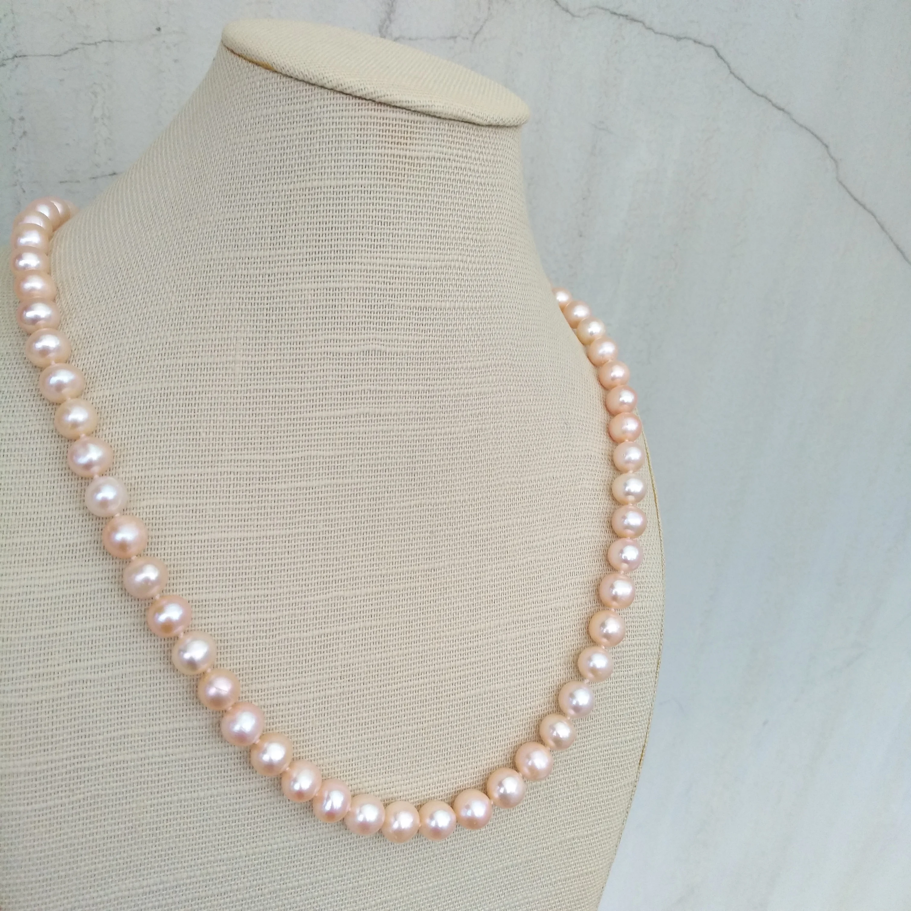 Exceptional Gleaming 8-9mm Pink AAA Natural South Sea Real Pink Pearl Necklace 18