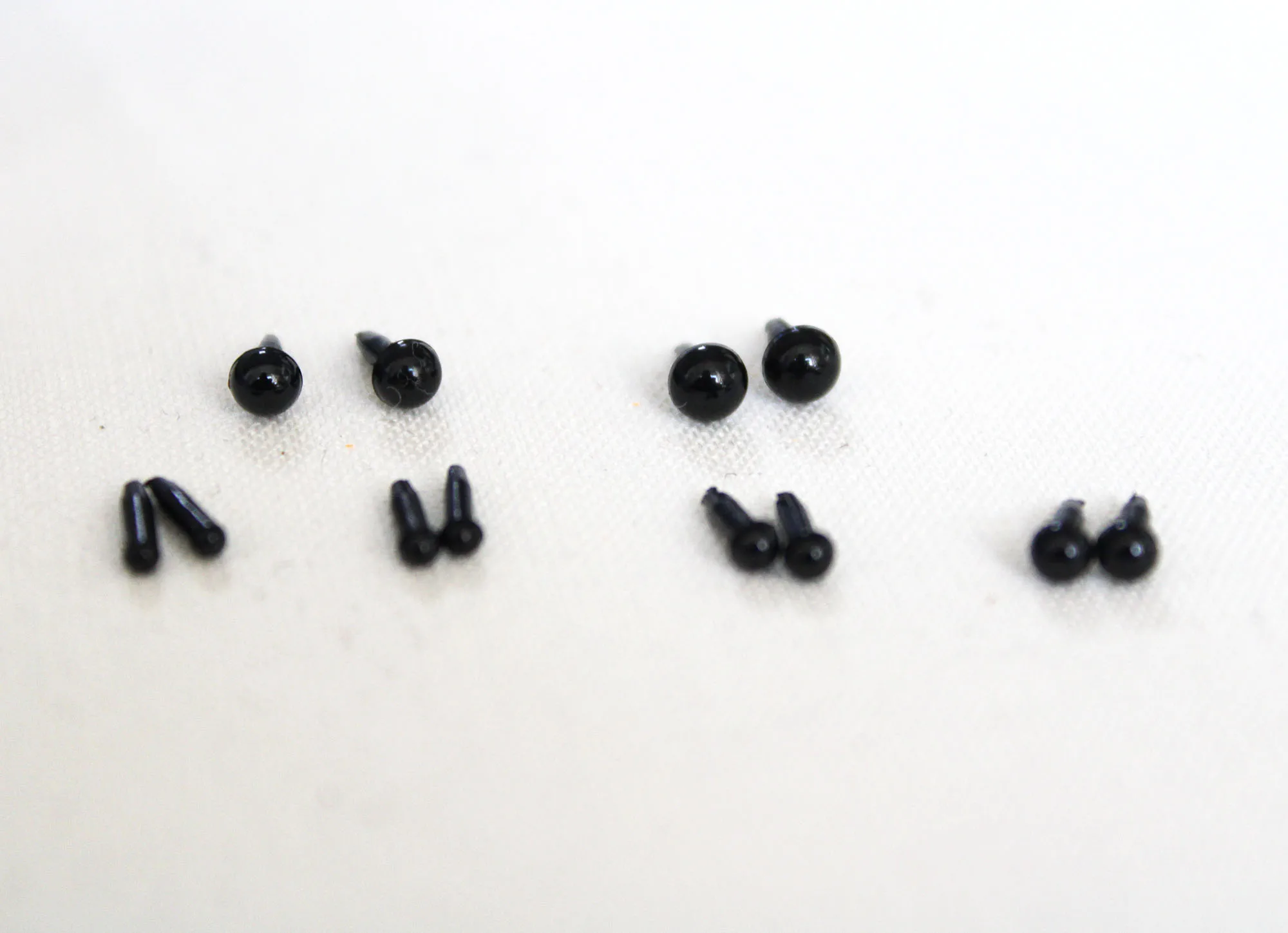 25pairs 1.8mm 2.0mm 2.5mm 3mm 3.5mm 4mm   new tiny full black smooth toy eyes  for diy doll size option