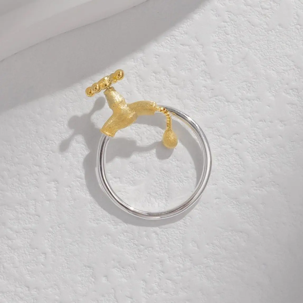 Creative and Funny Dual Color Rotating Faucet Opening Ring with Dripping Water, New Fashion and Cute Jewelry image 4