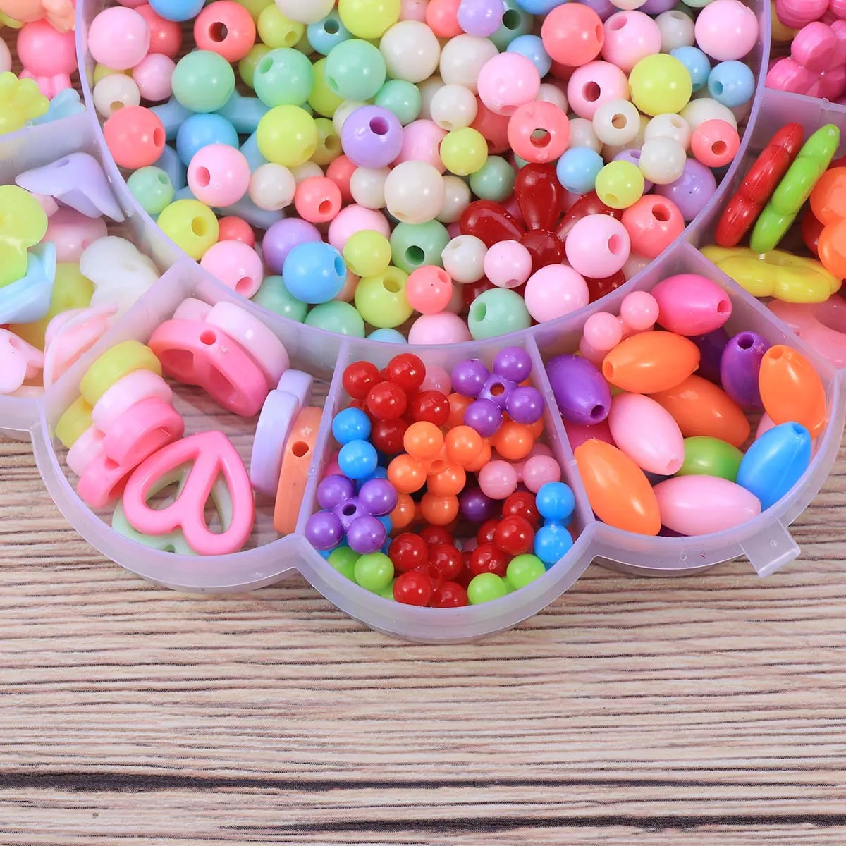 1 set di perline assortite per la creazione di gioielli, kit artigianali, bracciale fai da te, collana, orecchini, giochi creativi per bambini, set di perline per bambini