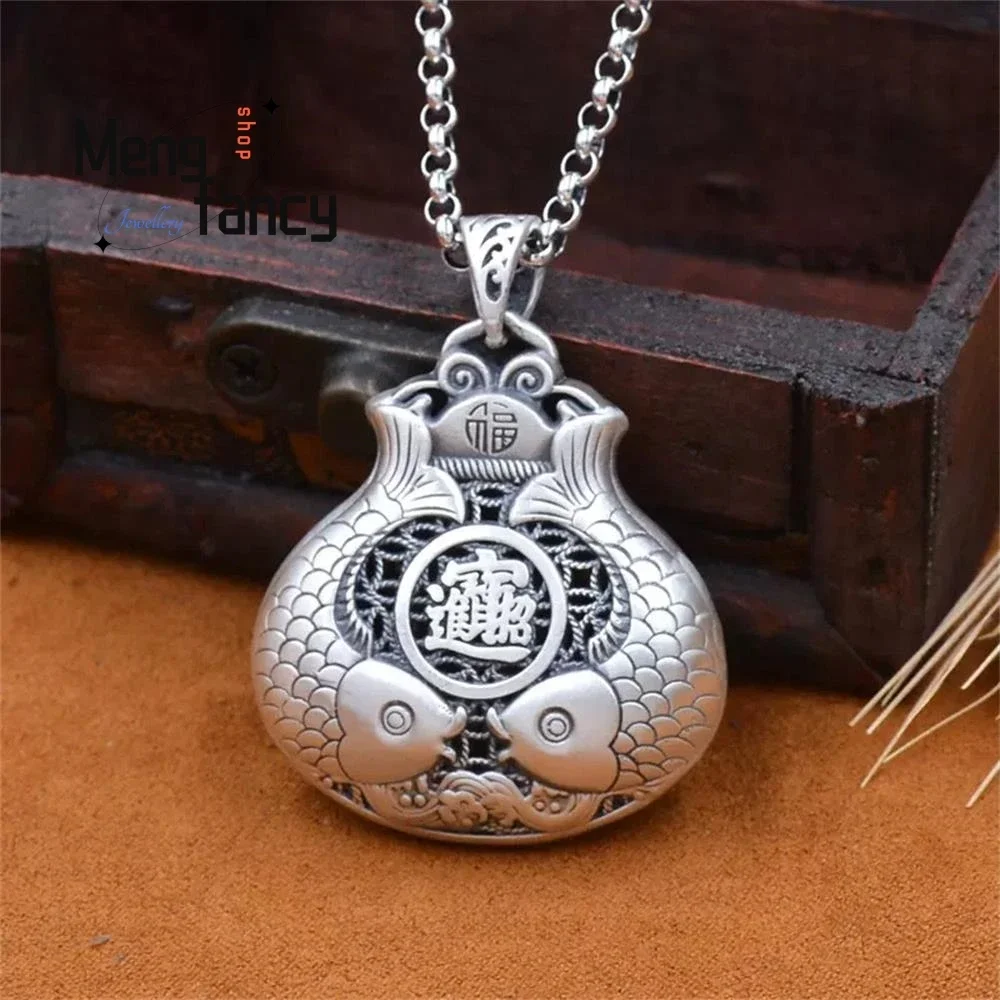 

Foot silver 999 vintage old Chinese style round double-sided exquisite elegant simple high-grade pendant filigree openwork