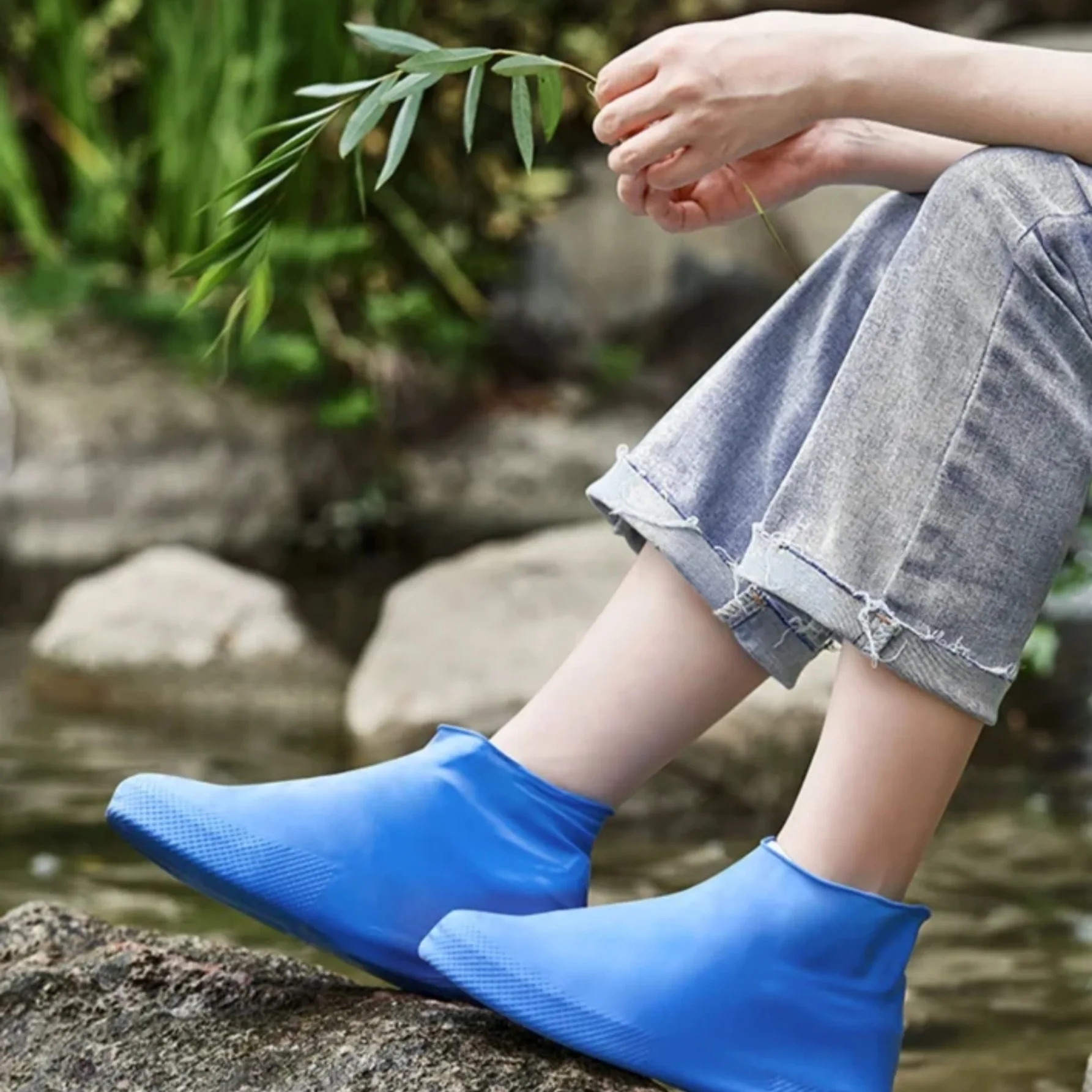 Reusable Non-slip Rain Boots Waterproof Shoes Covers Rubber Rain Boot Protector For Outdoor Use Gear