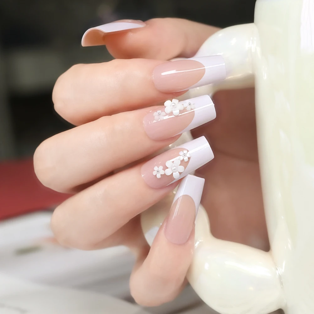 24 قطعة طويلة مربع الفرنسية الأظافر وهمية رصع ثلاثية الأبعاد زهرة بيضاء اليدوية اضغط على الأظافر نعش الأظافر كاذبة نصائح للنساء أنيقة TD