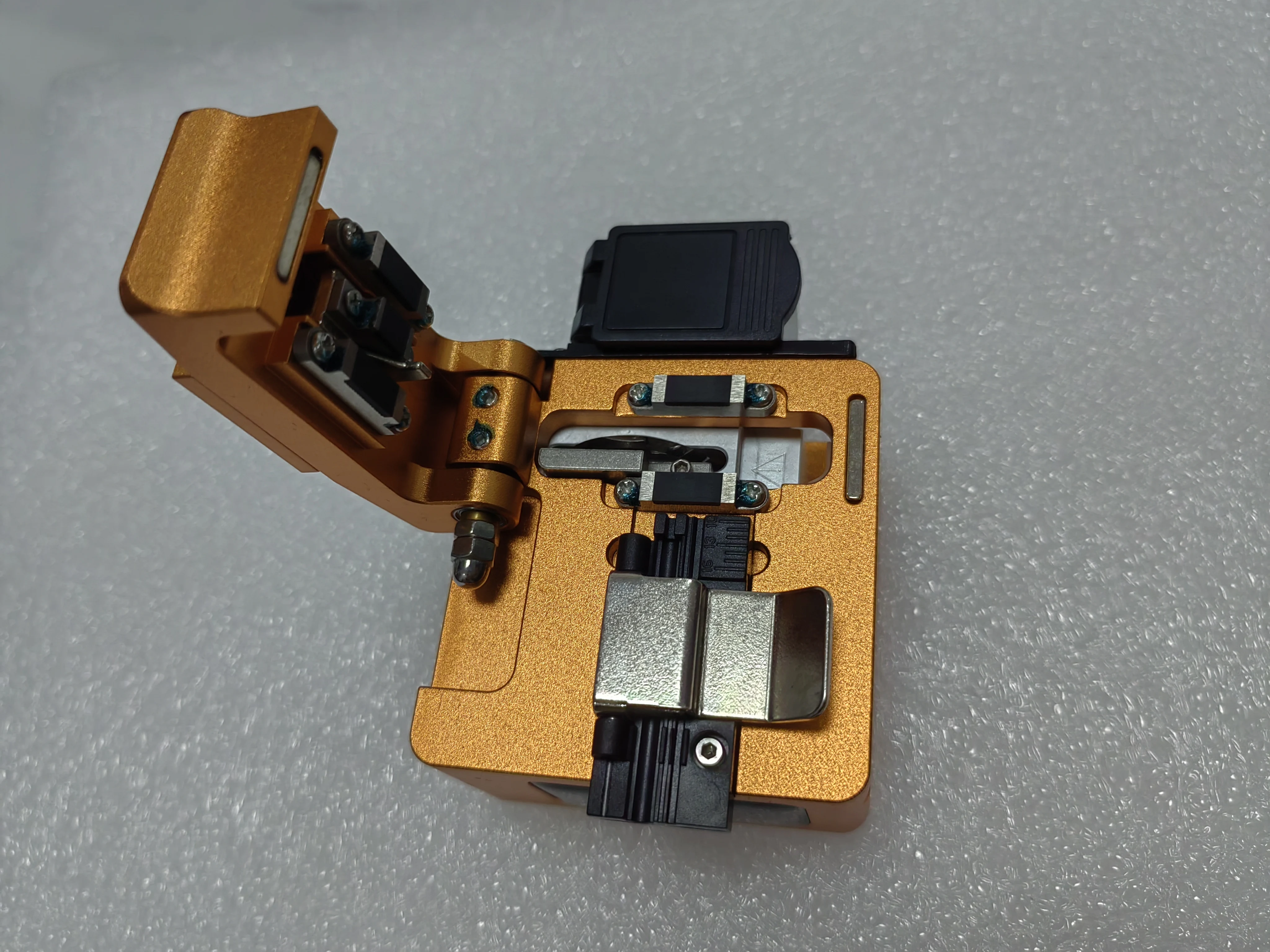 AI-9 الأصلي عالية الدقة الألياف الساطور S09 مع شفرة فولاذية التنغستن