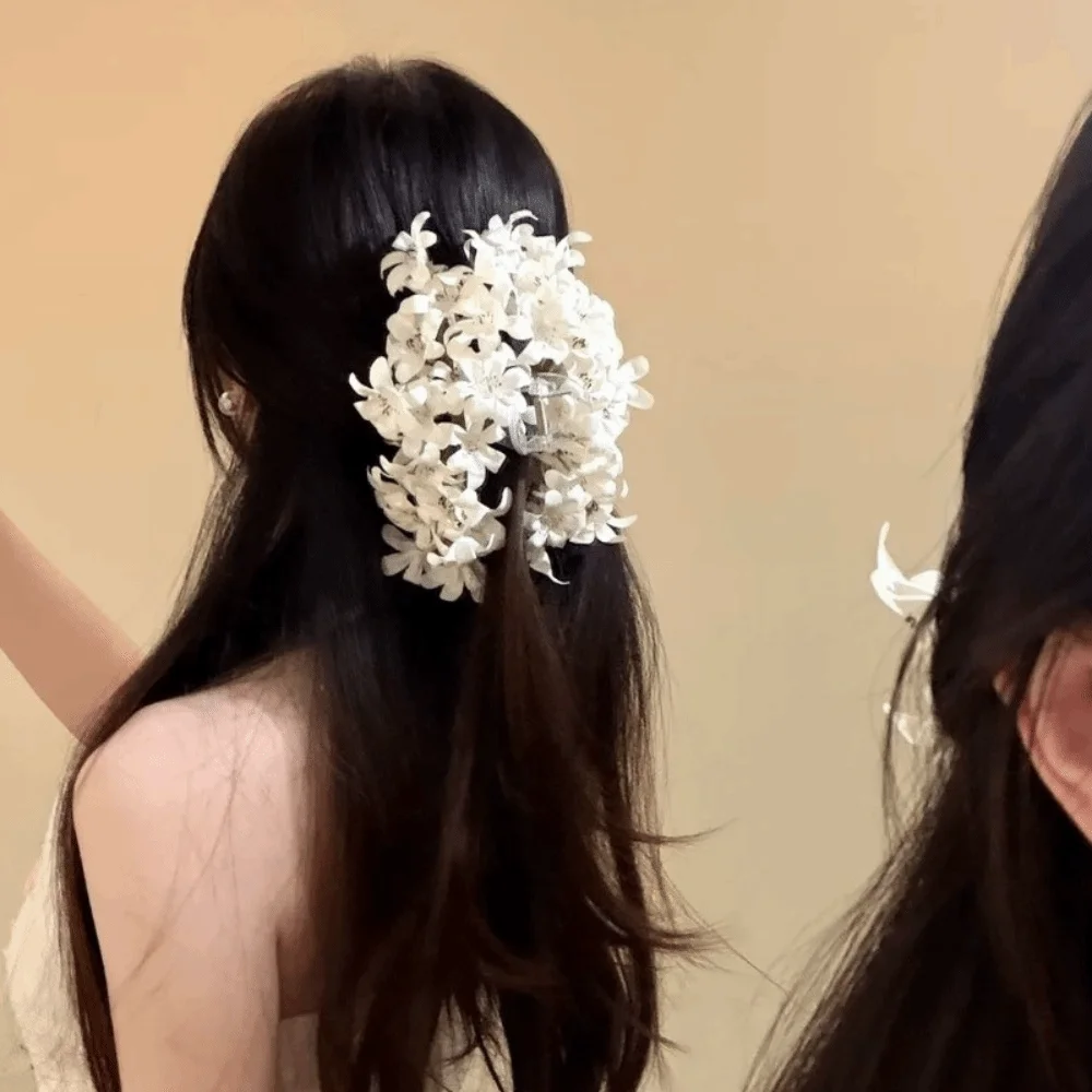 Trendy Sweet Beach Floral Hair Claw Delicate Solid color Vacation Style Shark Clip Super Fairy Acrylic Elegant Hair Clip Women