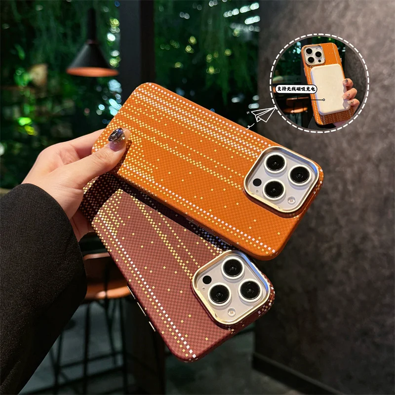 

Luxury Carbon Fber Noctilucent Magsafe Case for iPhone 14 15 16 17 Pro Max 17Air Alloy Lens Magnetic Wireless Charging PC Cover