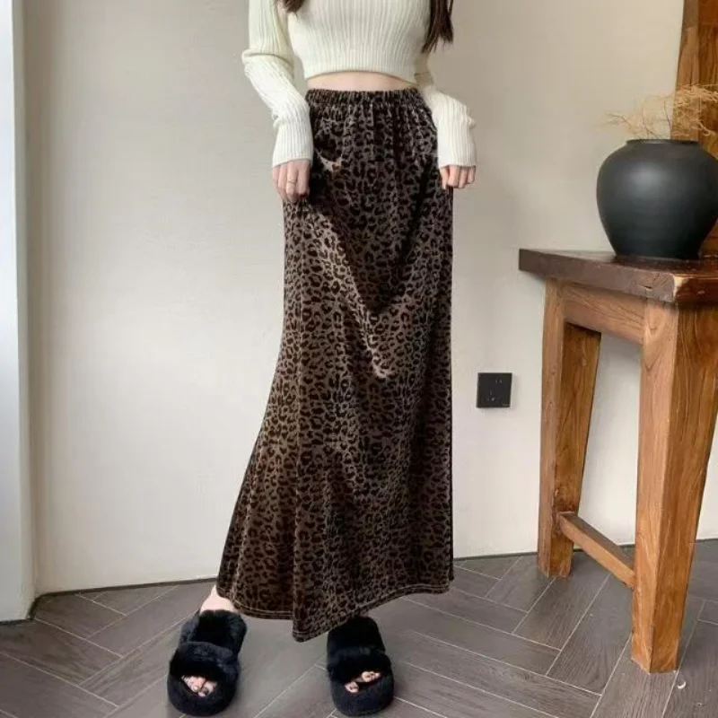 

Retro Elegant Women'S Long Skirt, Soft Velvet A-Line Skirt, Fashionable Leopard Print Skirt, High Waist Casual Fishtail Skirt