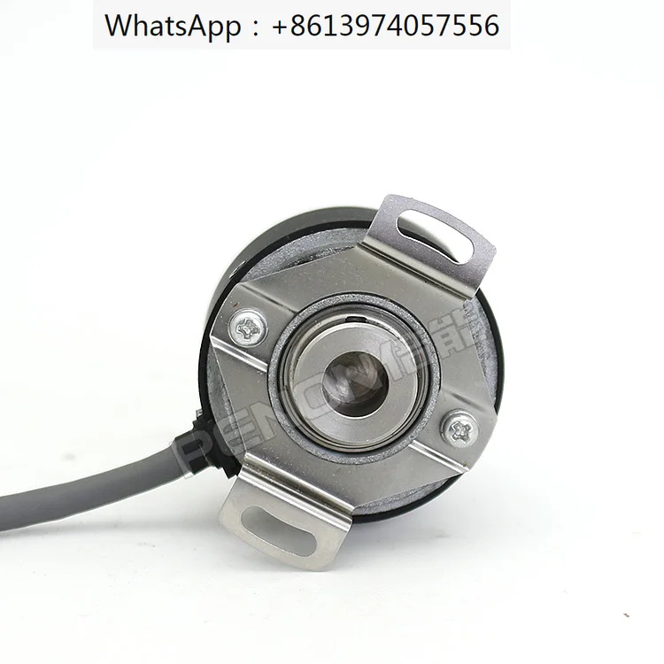 The new HES-1024-2MD incremental photoelectric rotary encoder has an outer diameter of 38mm and a semi-hollow mandrel of 8mm