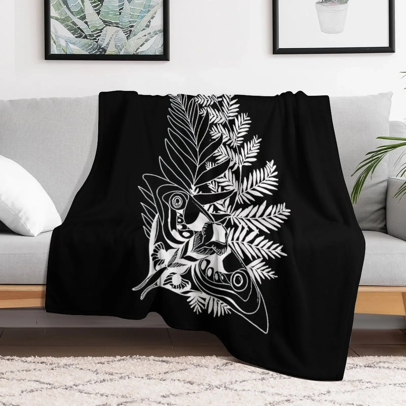Ellie Tattoo Throw Blanket Loose Picnic Extra Large Throw Flannels Blankets