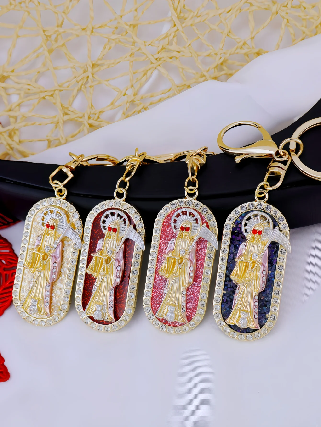 1 Fashion St. Jude Virgin Mary Hanging Keychain Party Gift Jewelry