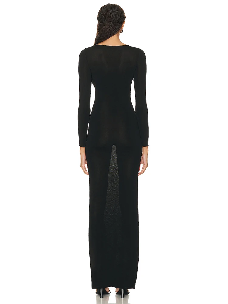 فستان مثير للنساء فساتين مفرغة 2025 تصميم أزياء الربيع دبابيس فراشة جميلة فساتين طويلة سوداء سبليت