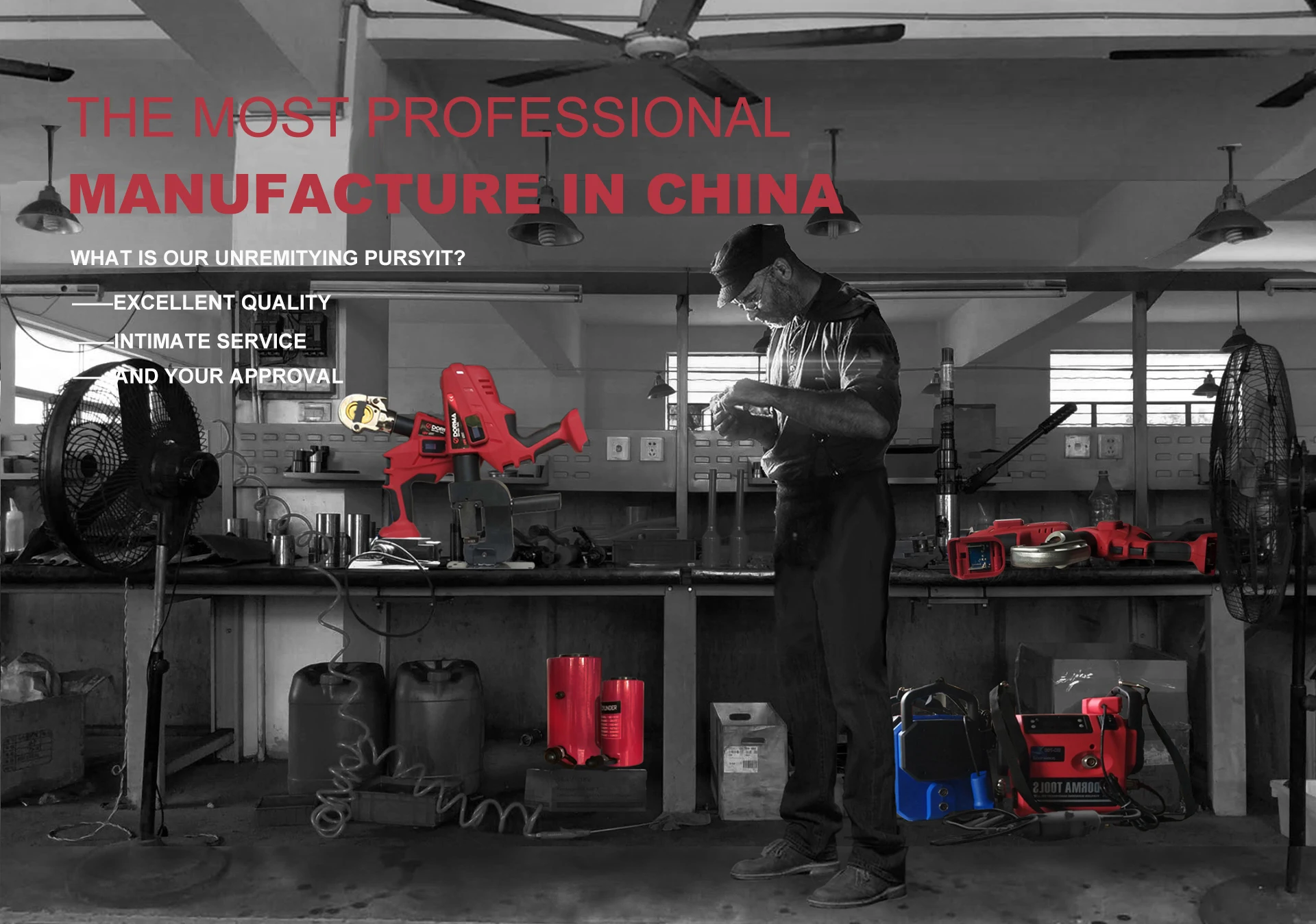 Chave de impacto hidráulica leve LED clássica a pilhas EC-400B 130KN 16-400m ㎡   Ferramenta para tubos de aço revestidos de plástico