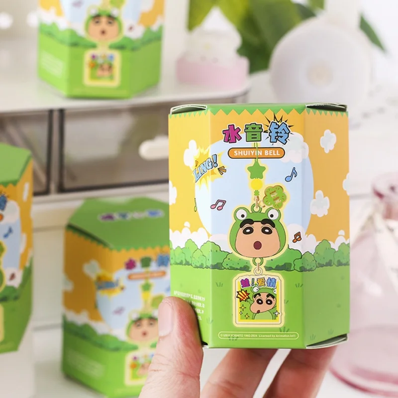 Crayon Shin-Chan Suono d'acqua Piccola campana cieca Scatola per cellulare Decorazione a catena Corda Regalo Zaino per cartoni animati Ciondolo a campana piccola