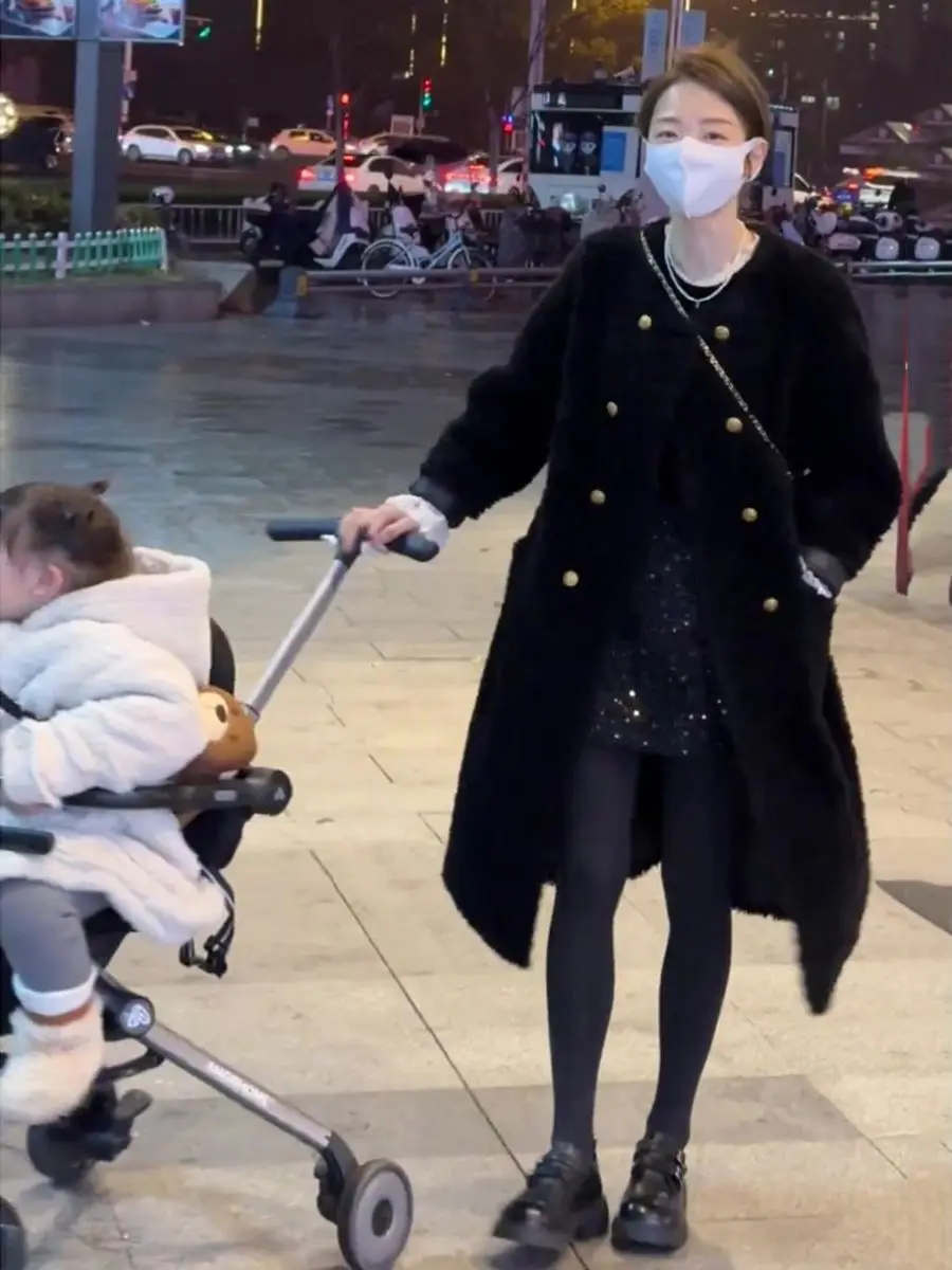 

Ретро-куртка из овечьей шерсти средней длины, теплая верхняя одежда, свободная, универсальная, осенне-зимняя, новая, в корейском стиле, с круглым вырезом, на двойной пуговице