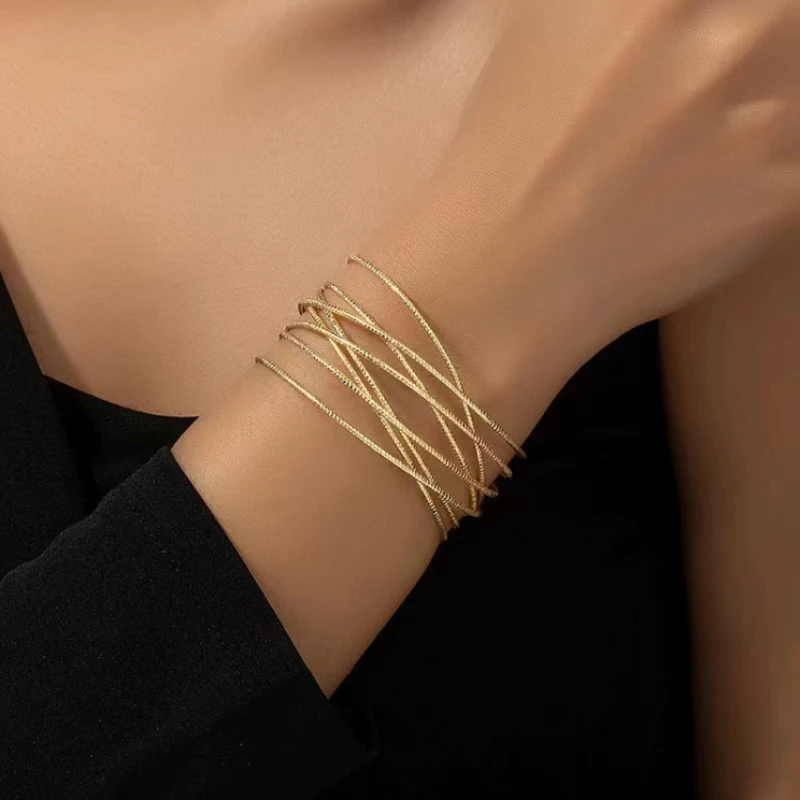 Personalized Winding Design Hollow Geometric Opening Bracelet, Women's Fashionable and Simple Daily Party Jewelry Gift