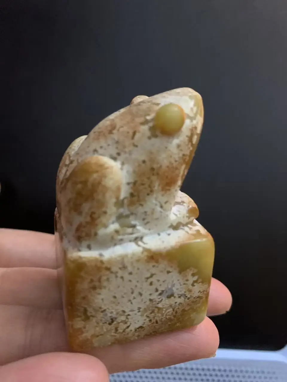Rare Old HanDynasty(25--186) HeTian Jade fish statue,hand carving crafts,best collection&adornment,free shipping