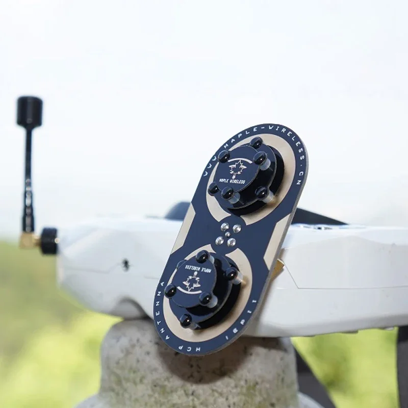 مجموعة هوائي لاسلكي من القيقب الأصلي ، نظارات fv مستقطبة دائرية ، نظارات Fatshark SKYZONE rc FPV ، 11dBi ، GHz SMA