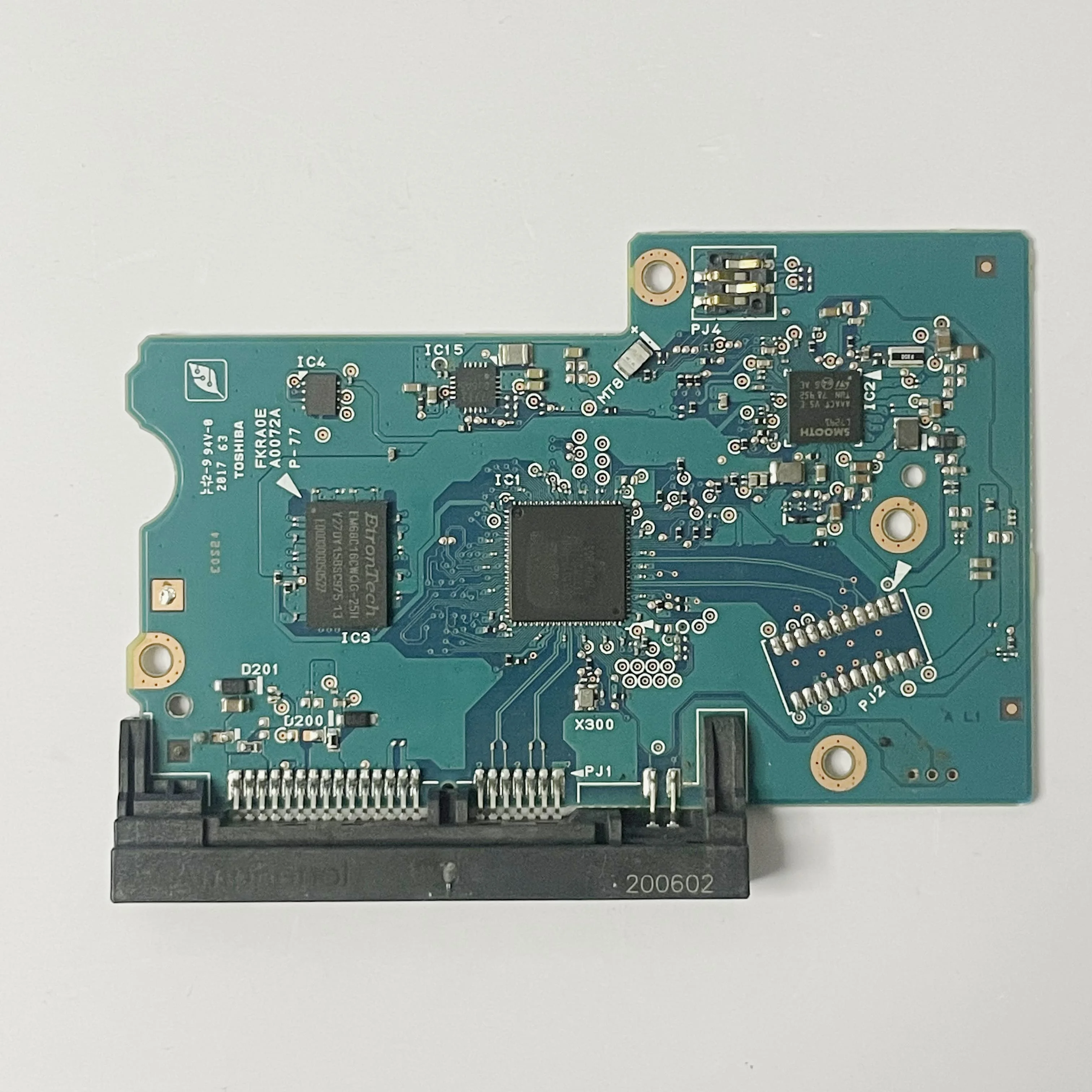 

TOSHIBA HDD PCB Logic Board Board Number: G0072A FKRA0E A0072A P-77 DT02