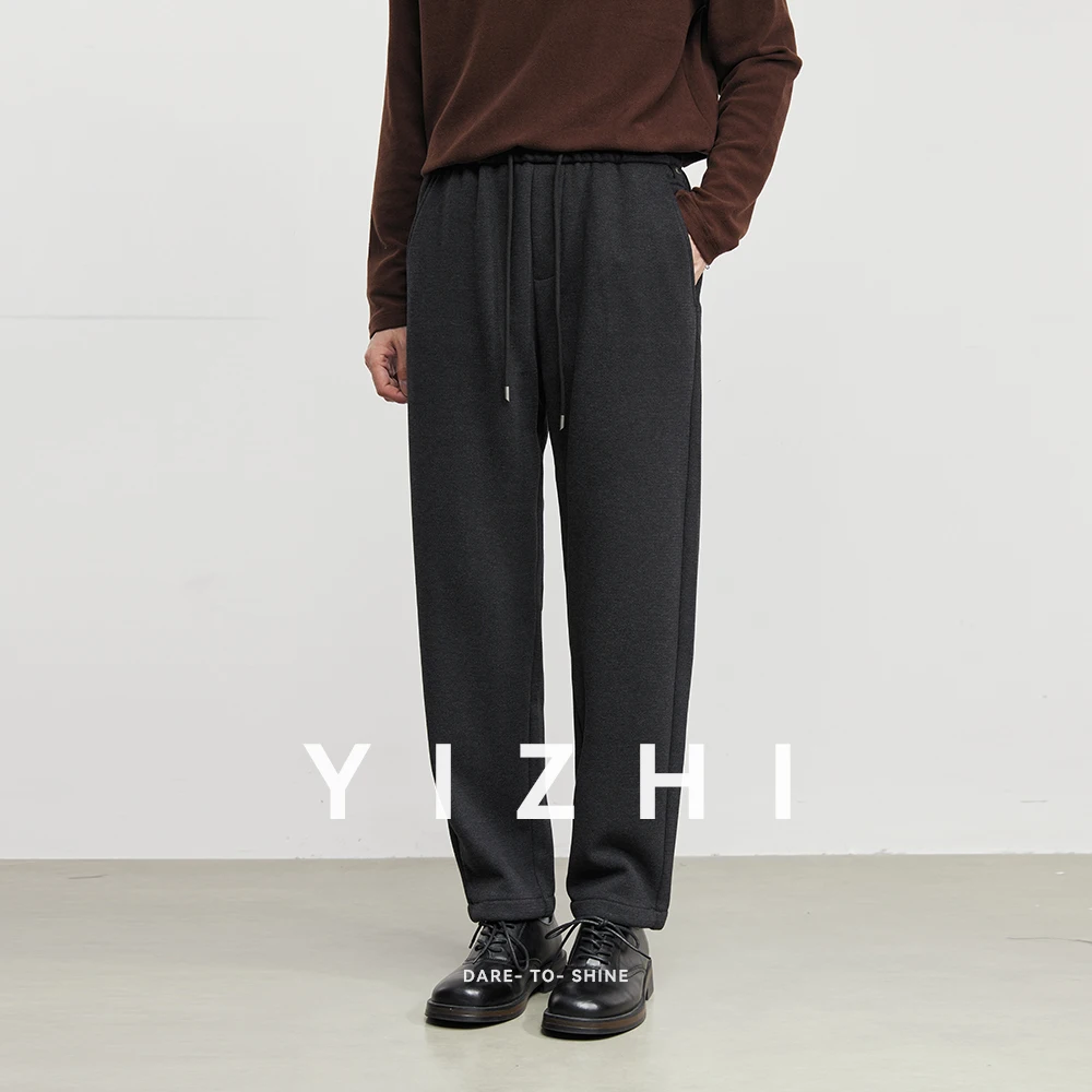 

Модные мужские зауженные брюки на флисовой подкладке, новинка зимы 2025 года, с эластичной резинкой на талии, свободный крой, тяжелые однотонные повседневные спортивные брюки