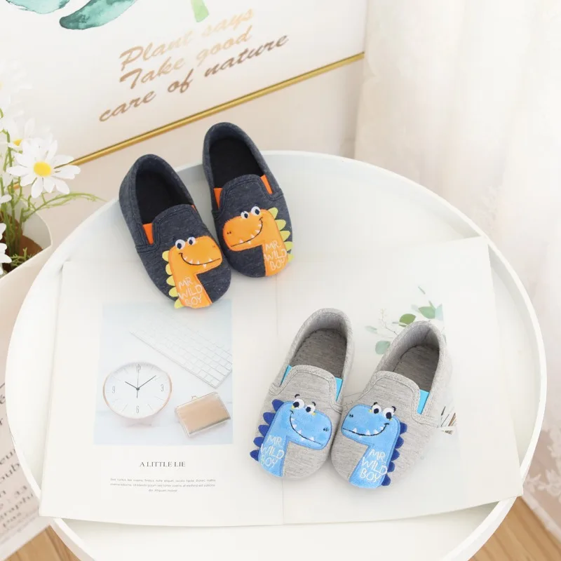 Autumn Winter Boys Cotton Fabric Home Shoes Children Cute Dinosaur Floor Slippers Kids Anti-slip Sock Shoes Indoor Warm Slippers