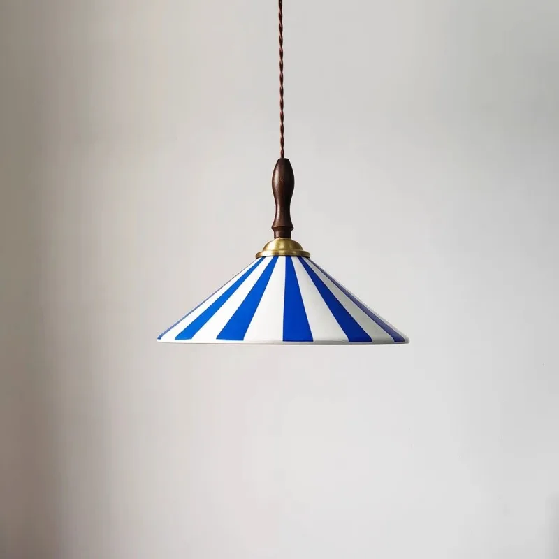 Ceramic fashion color matching restaurant chandelier, French cream style retro nostalgic stripe atmosphere cafe small chandelier