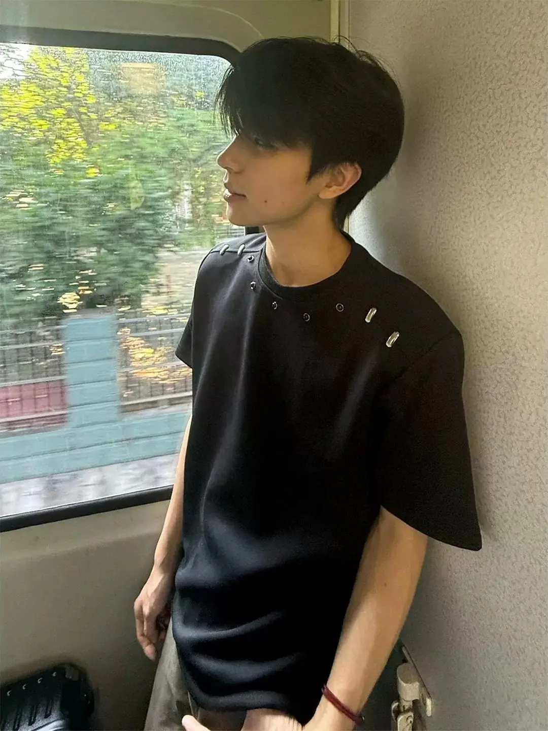 Heavyweight Summer Short Sleeve T-Shirt for Men with Metal Buckle Shoulder Pad Base Layer American Style round Neck Casual Wear