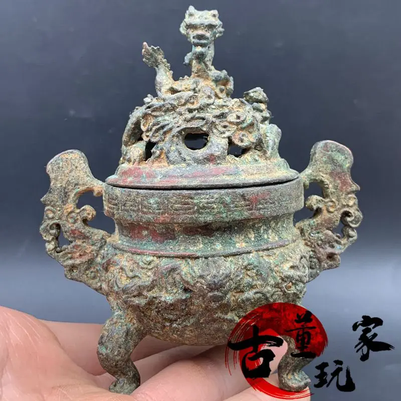 Old pulp carving Kowloon tripod three-legged binaural incense burner palace home study