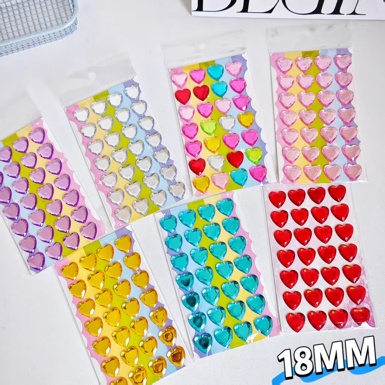 196 pieces of 7 18MM large heart-shaped diamonds, 18MM large heart-shaped diamond stickers, cute heart-shaped stickers, three-di
