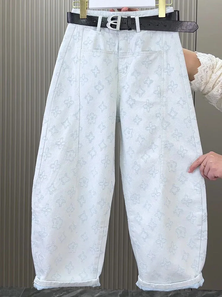 

2025 Spring and Summer New Jeans Versatile Loose and Slim Burnt Flower Design Curved Knife Pants Fashionable Women's Pants