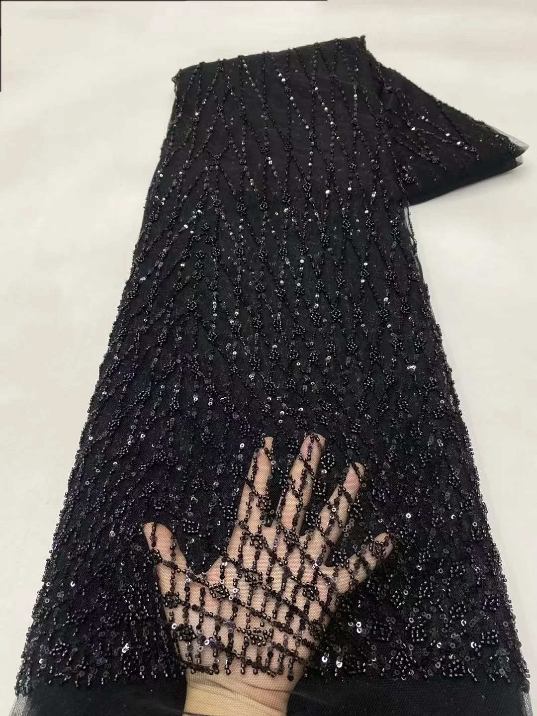 

Luxury Purple Sequins Tube Beads Lace Fabric For Wedding 2025 New Design French African Tulle Mesh Lace For Evening Dress
