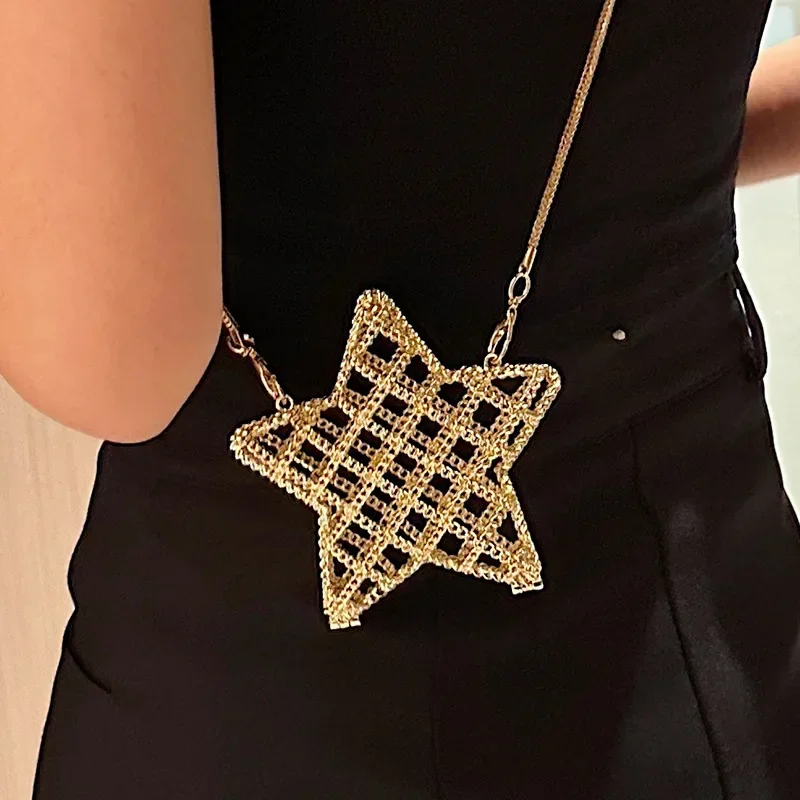 

2025 Luxury Hollow-Out Metal Chain Strap Mini Crossbody Bag Chic Boutique Women Trendy Day to Night Clutch