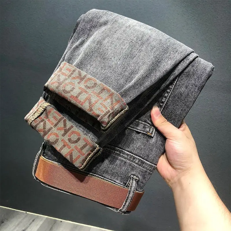 New Arrival Korean Style Pants Men's Luxury Harajuku Designer Cowboy Kpop Brand Denim Slim Pencil Pants Men's Jeans for Autumn