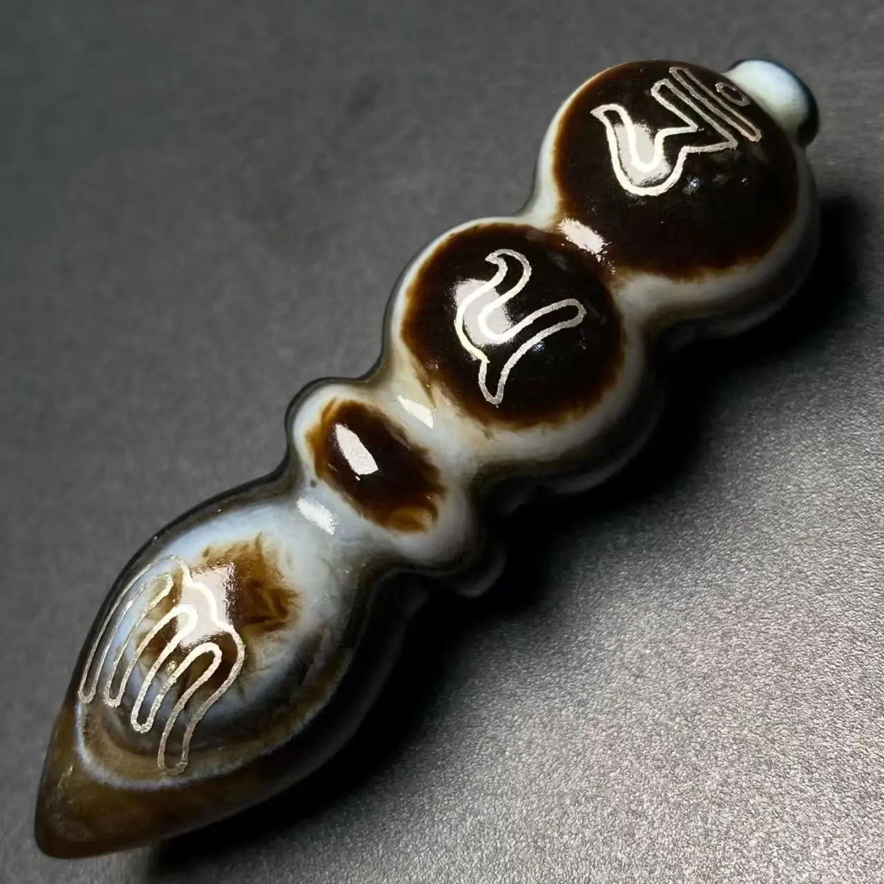 قطعة أثرية للعين السماوية من المواد القديمة مرصعة بستة أحرف تحليل السماوية تميمة قوية حبة تببتية قابلة للجمع #4