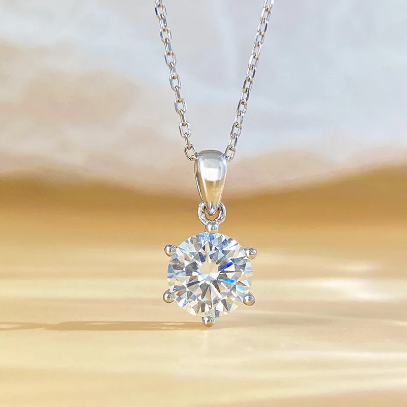 

Moissanite Necklace S925 Sterling Silver Classic 6-Prong Single Diamond Pendant Clavicle Chain Simple Elegant
