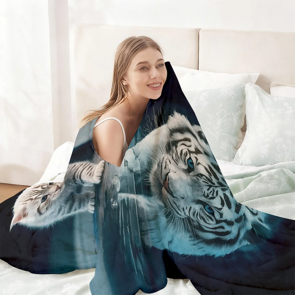 Super Soft Flannel Throw Blanket Kitten Reflection Art Cat Lover Home Decor Cozy Fleece Nap Throw Sofa Couch Gift Idea Warm Wint