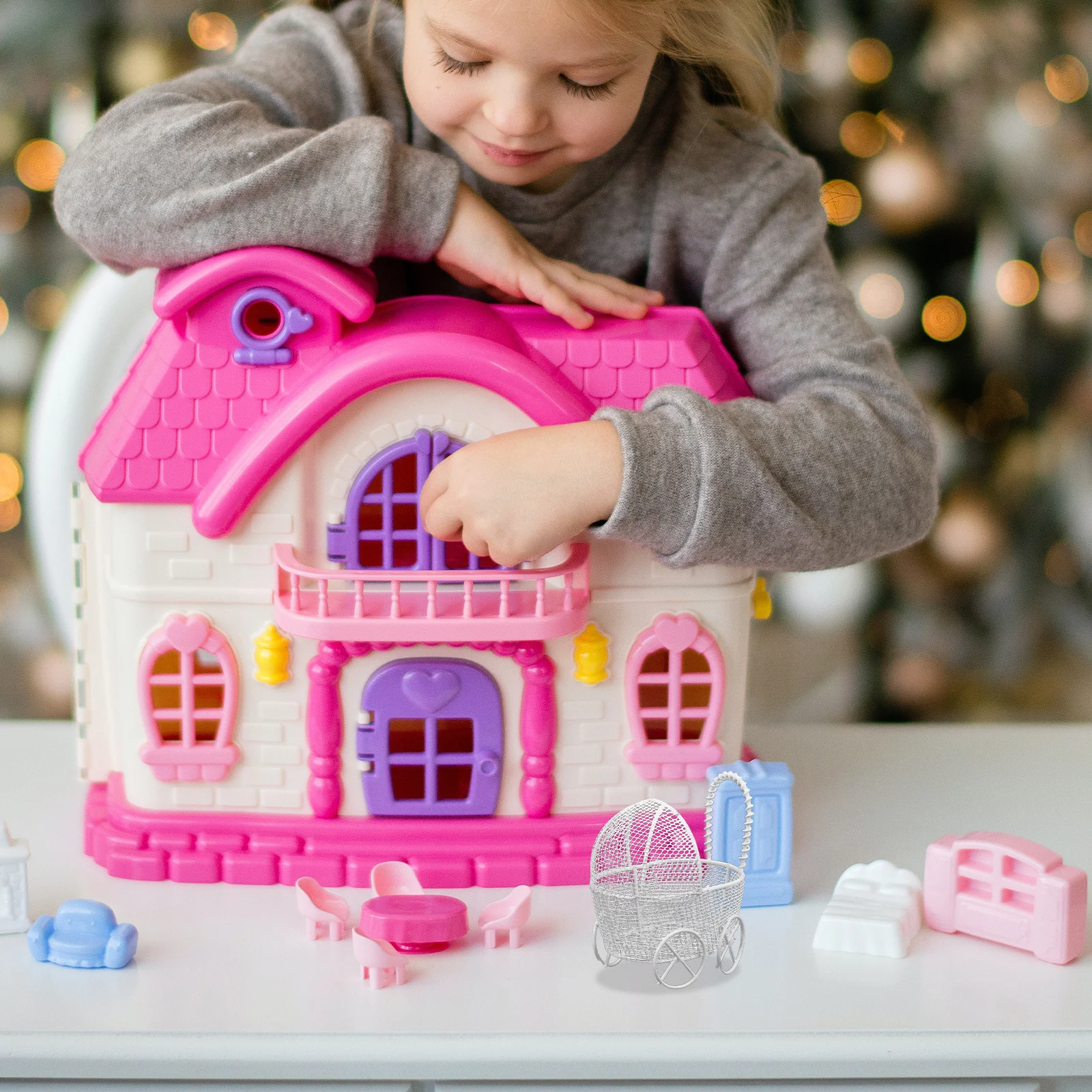 Passeggino in miniatura da 2 pezzi: design per passeggino per l'arredamento della casa delle bambole - Articolo educativo per giochi di ruolo per bambini e