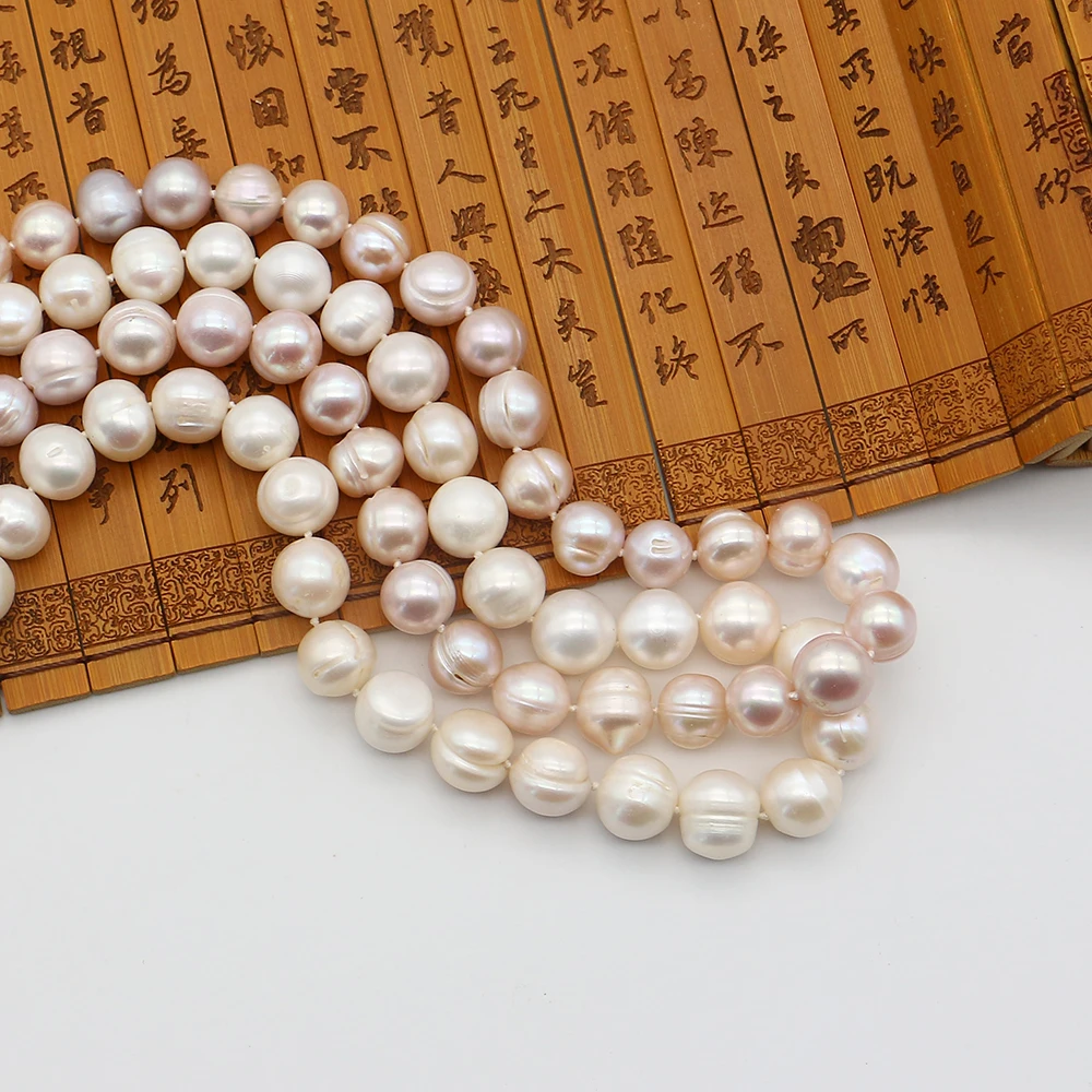 

10-11mm Natural Irregular Twisted Round Pearl Flower-shaped Copper Clasp Bracelet Elegant Charm Clavicle Chain Classic Jewelry