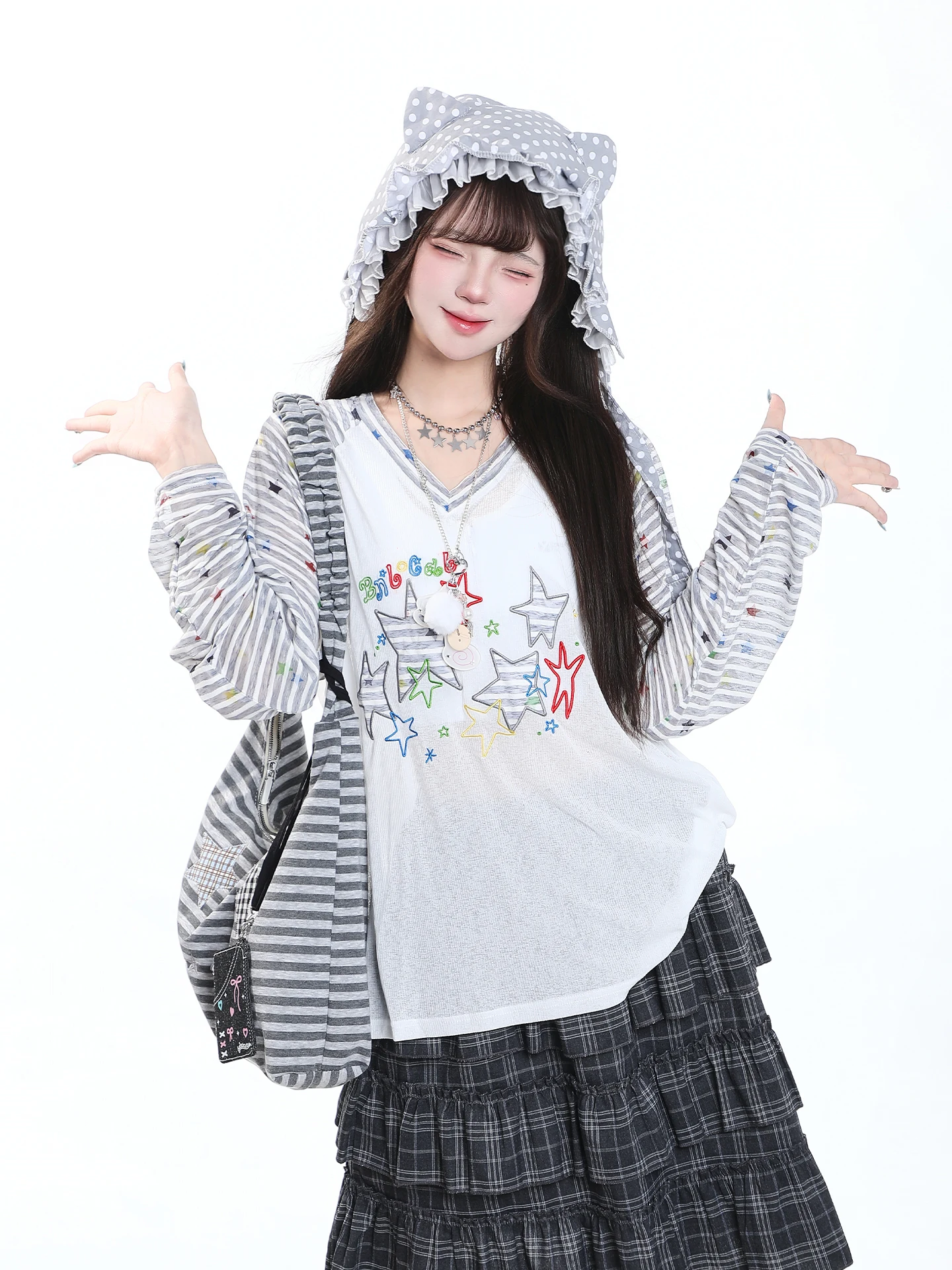 Sweet Anti-Aging Embroidered Star Striped V-Neck Long Sleeve Cover up Loose Lightweight Top for Women Casual Style Autumn Wear