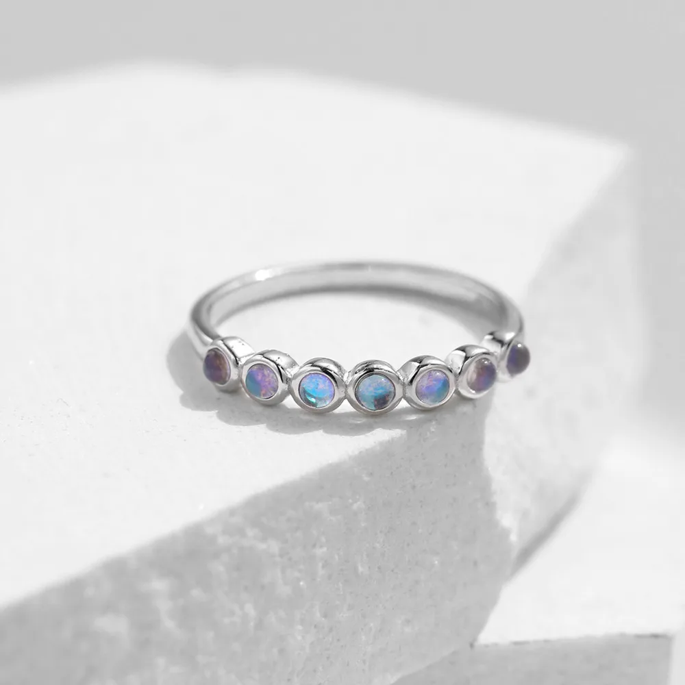 

GL S925 Pure Silver Moonstone Ring for Women, Korean Style Elegant Ins Studded Stackable Ring, Great Gift