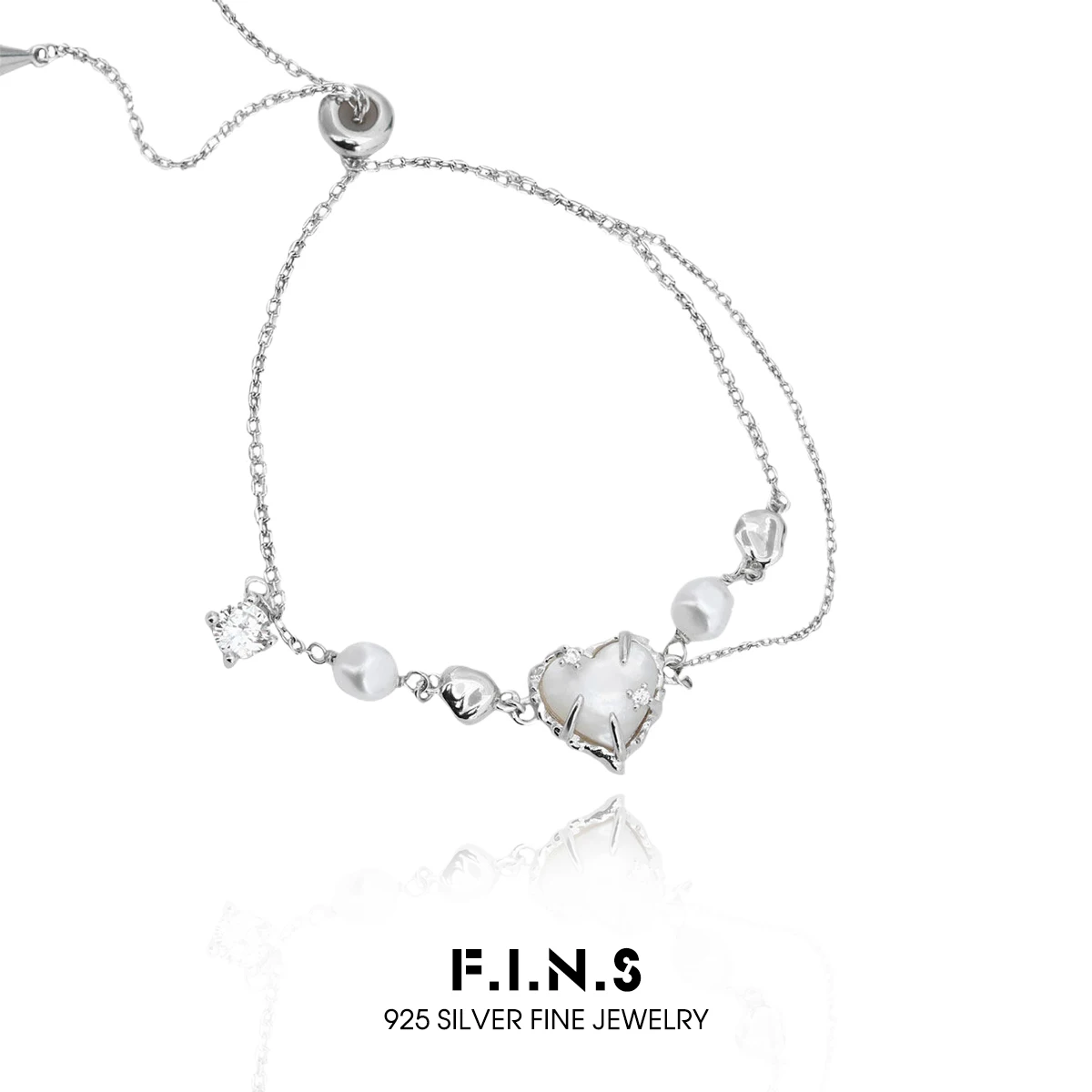 F.I.N.S Chic Elegant S925 Sterling Silver Love Heart Bracelet Versatile Heart-Shaped Shell Pearl Adjustable Hand Fine Jewelry
