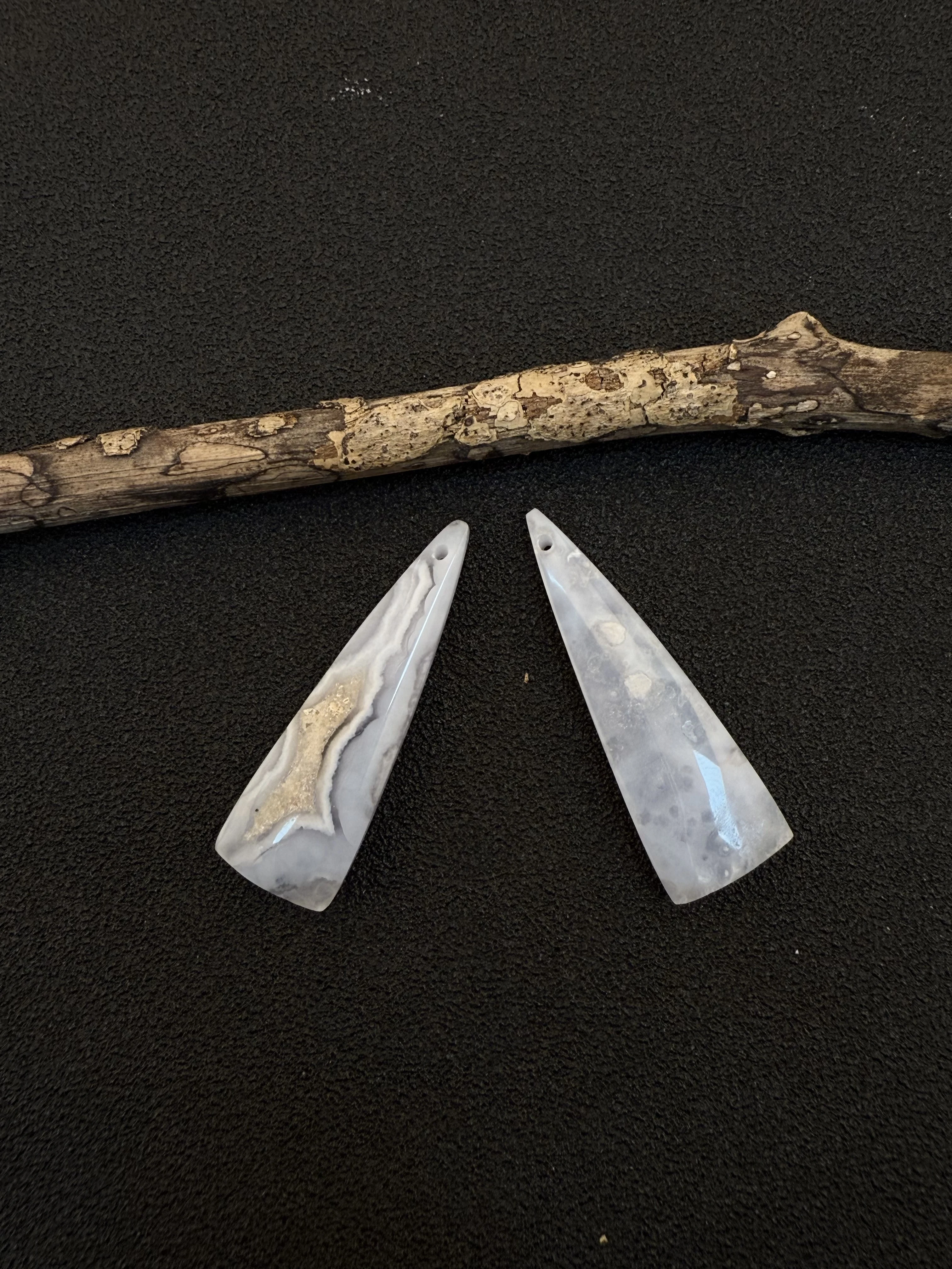 

Natural stone Blue Lace Agate -Water Drop Earrings DIY Handmade Jewelry 33×11×3mm,4g