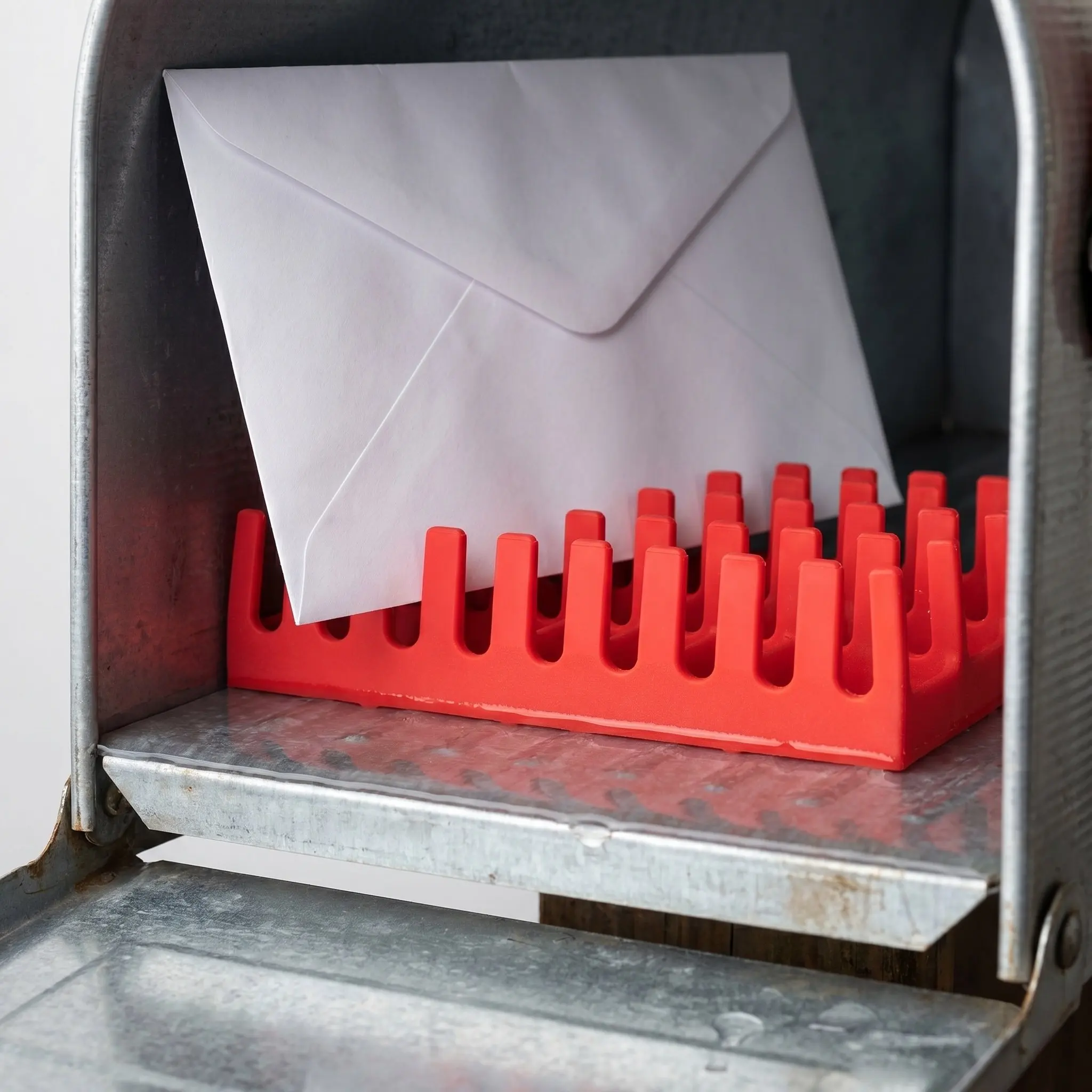 Silicone Mailbox Liner Waterproof Rectangular Mail Tray Rain Snow Sprinkler Guard with Drainage
