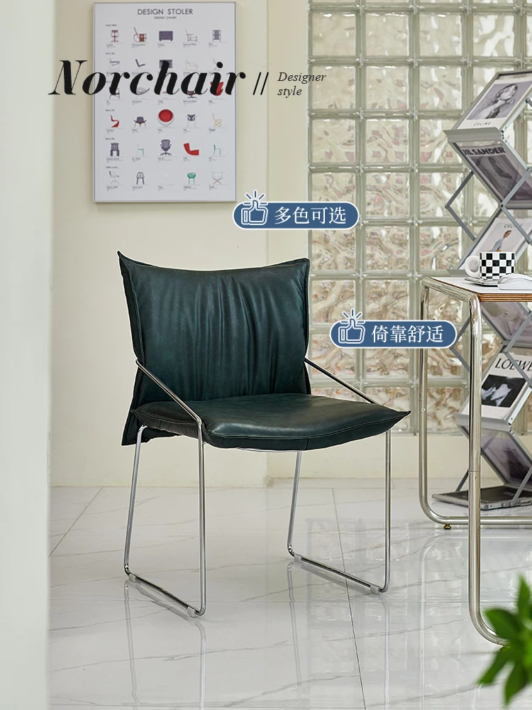 Chaise de salle à manger de style luxueux, lumière médiévale, simple, bureau, loisirs, dossier, petit appartement, chaise de salle à manger simple, meubles nordiques