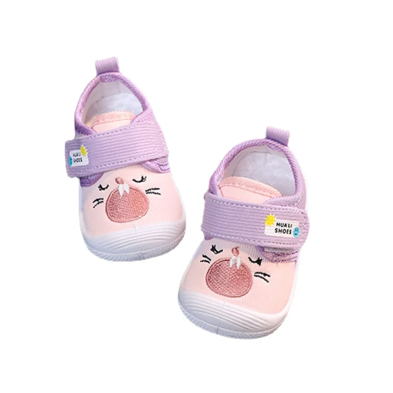 Zapatos de dibujos animados para bebé, zapatillas transpirables, suela suave, antideslizante, para cuna
