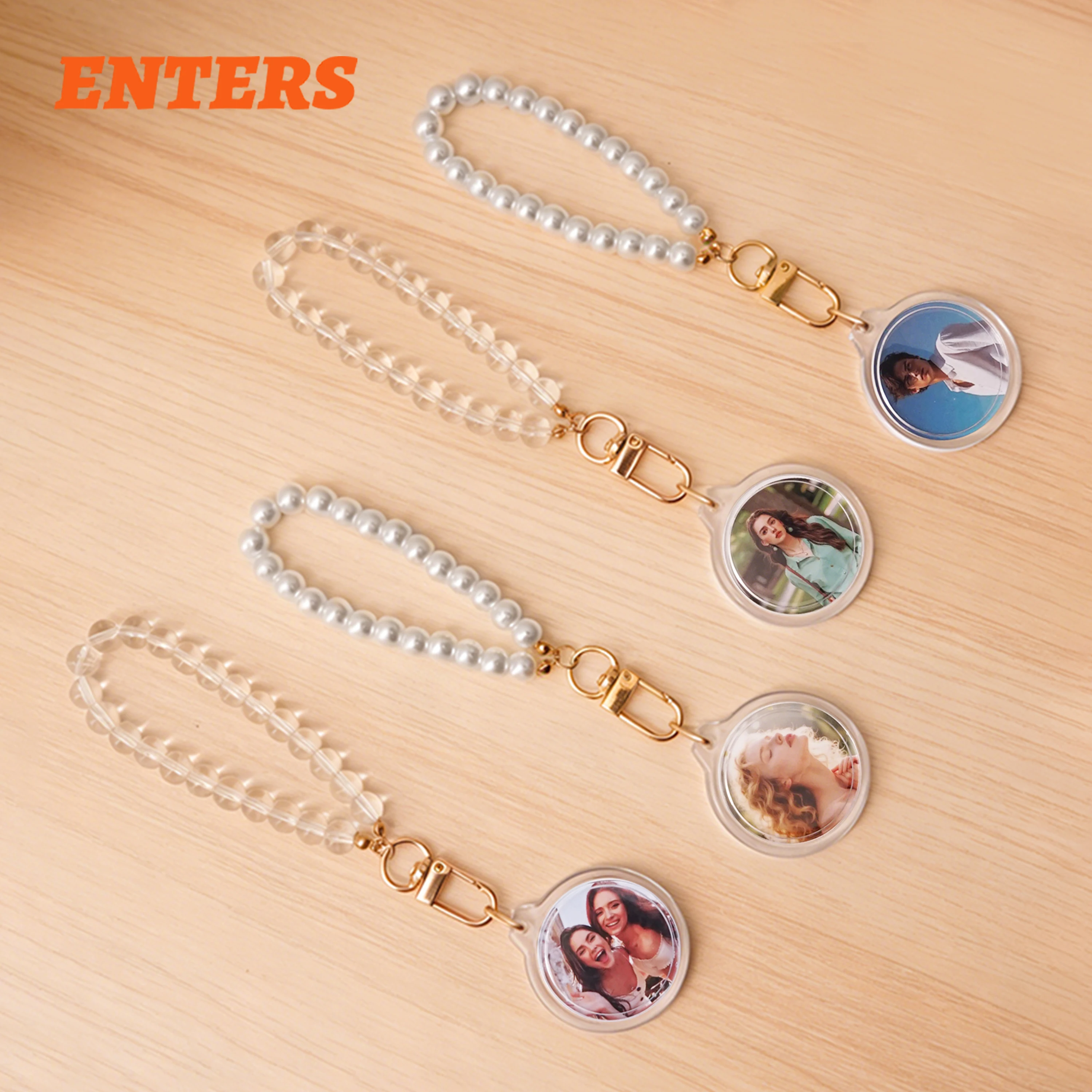 

Новинка 2026: Стильные 35-мм бусины (100 комплектов) с круглыми брелоками-ракушками для DIY-поделок